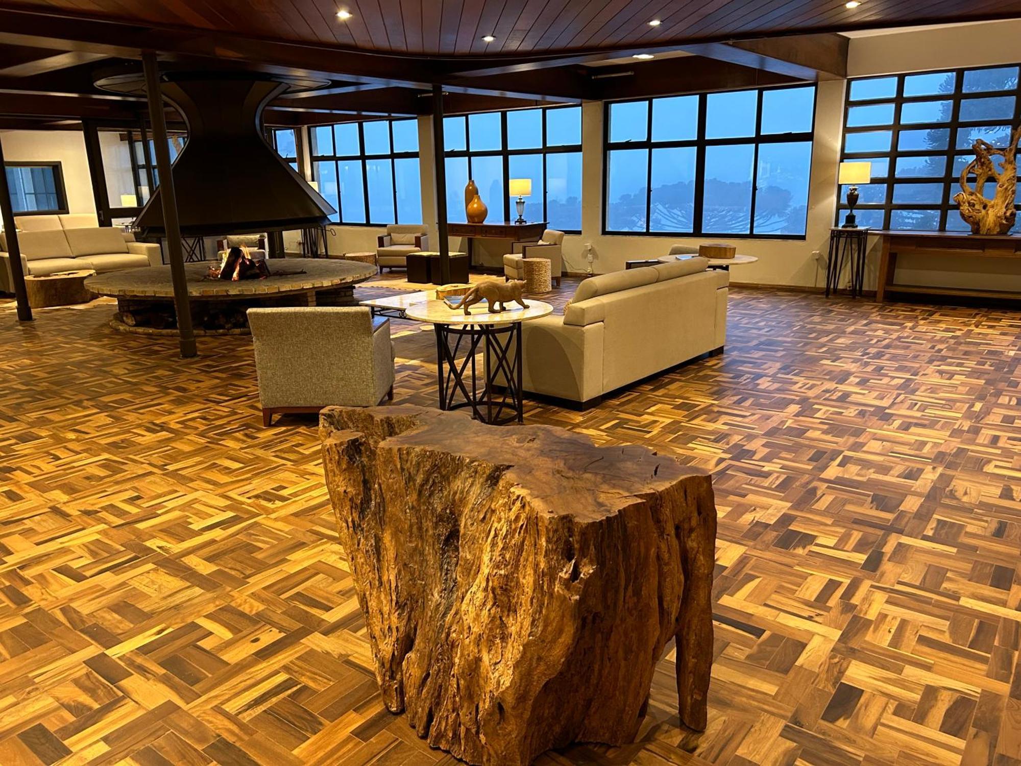 Samuara Hotel กาเชียสโดซุล ภายนอก รูปภาพ